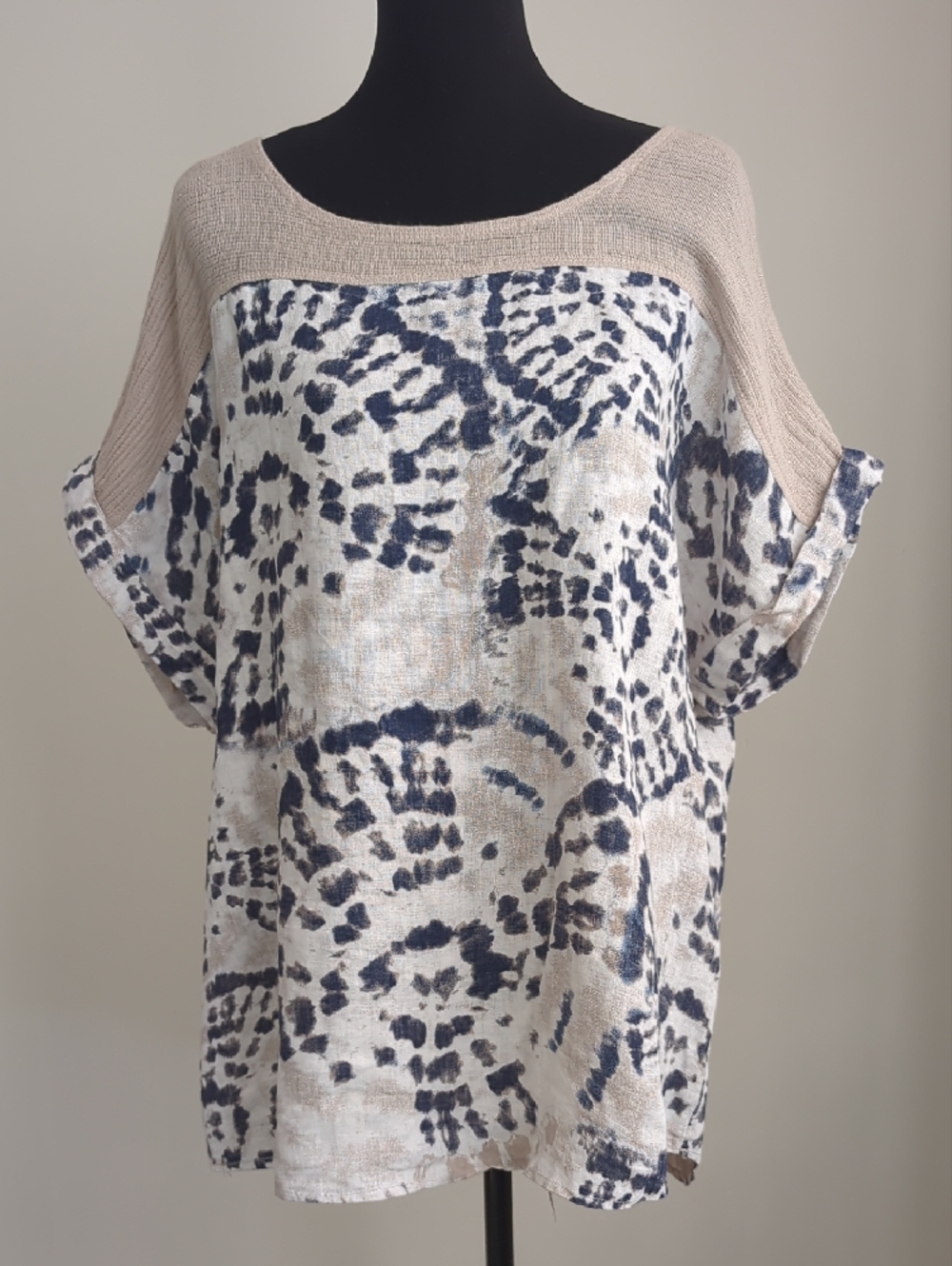 NWT Lungo L’Arno Italy 100% Linen Yoke Lagenlook Boho Abstract Top 1X